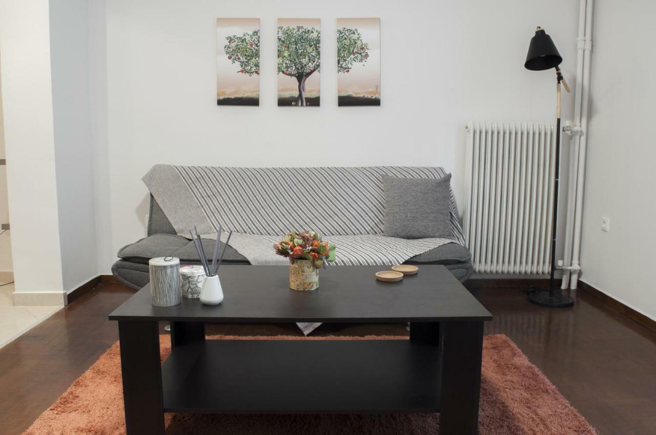Modern Apartment, Excellent And Vibrant Location!! Афіни Екстер'єр фото