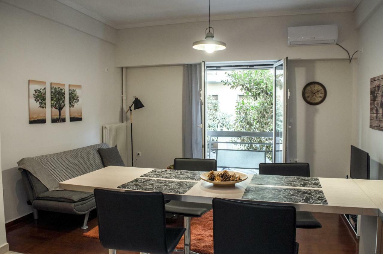 Modern Apartment, Excellent And Vibrant Location!! Афіни Екстер'єр фото